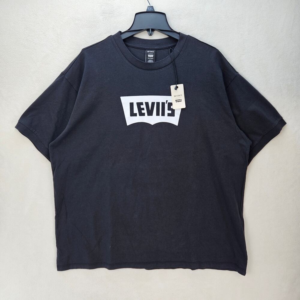 Seller photo, Poshmark